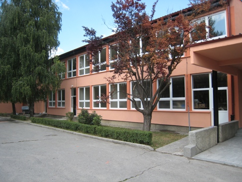 Grundschule “Drvar"